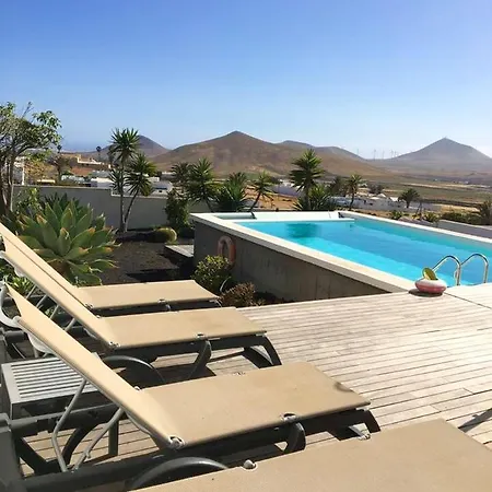 Villa 3 Bedrooms Villa With Sea View Private Pool And Jacuzzi At Nazaret Nazaret